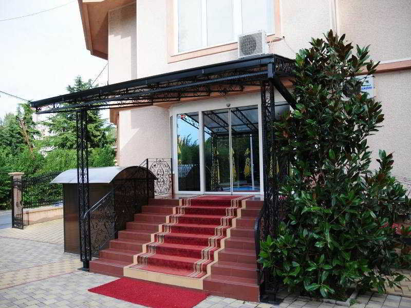 Hotel Aristocrat & Fish Restaurant Skopje Exteriör bild
